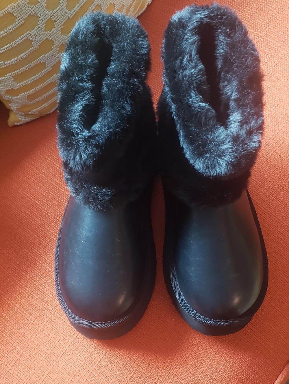 Juicy Couture Black Ankle Boots adorned with pearl and faux fur. Size 7. New